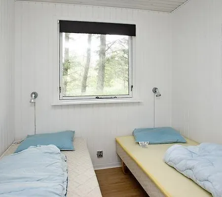 Four-bedroom Holiday In Spottrup 1 度假居