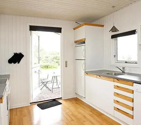 Four-bedroom Holiday In Spottrup 1 度假居 *
